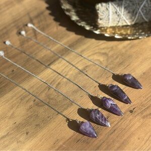 ⭐️ Amethyst crystal pendulum ⭐️